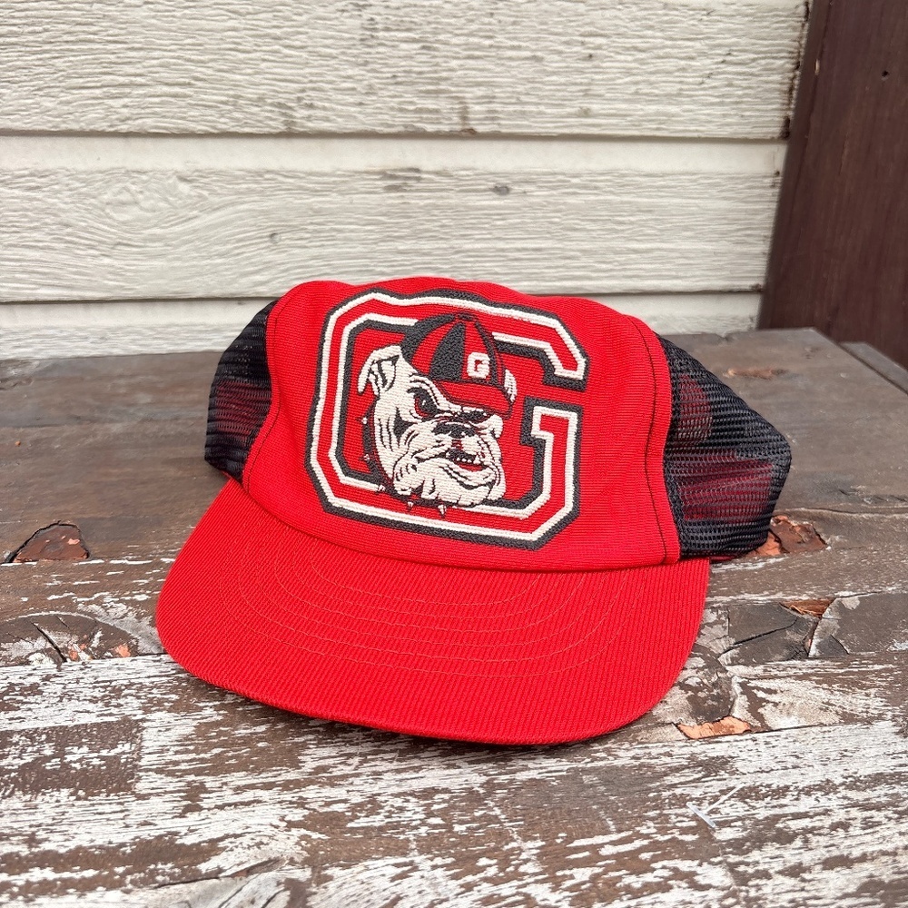 Vintage GEROGIA Bulldogs trucker hat football mesh red